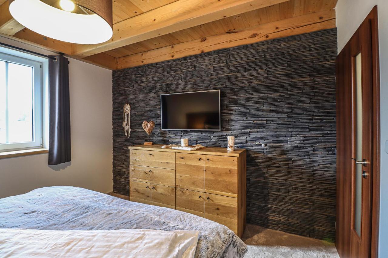 Woodhome - Luxury Mountain Apartment Horní Malá Úpa Esterno foto